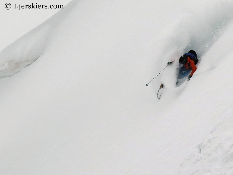 Gary Fondl skiing