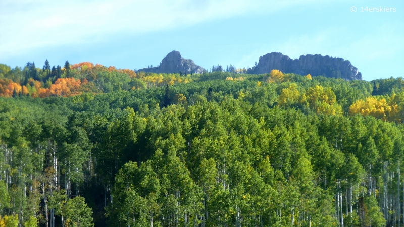 Hiking Dyke Trail to Dark Canyon Trail near Crested Butte, CO