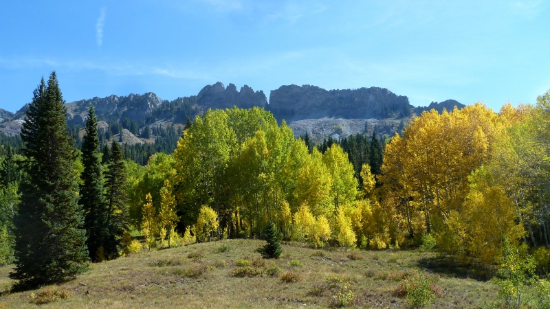 Dyke to Dark Canyon hike near Crested Butte