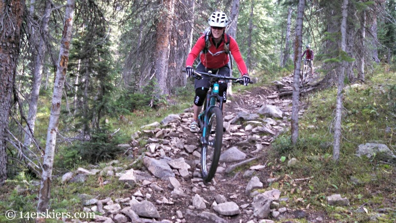 Mountain biking on Para Mi, Para Ti near Crested Butte.