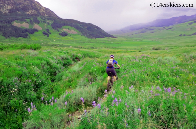 Brittany Konsella mountain biking Strand Bonus near Crested Butte