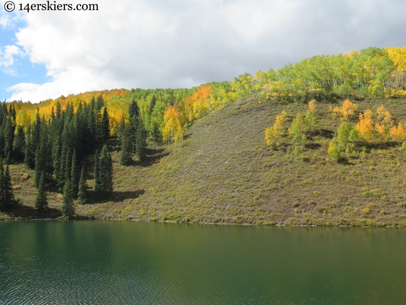 fall colors on Meridian Lake