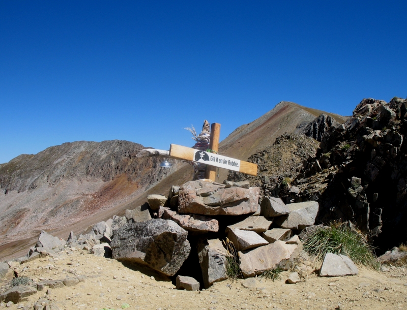 Mountain bike from Crested Butte to Aspen over Pearl Pass