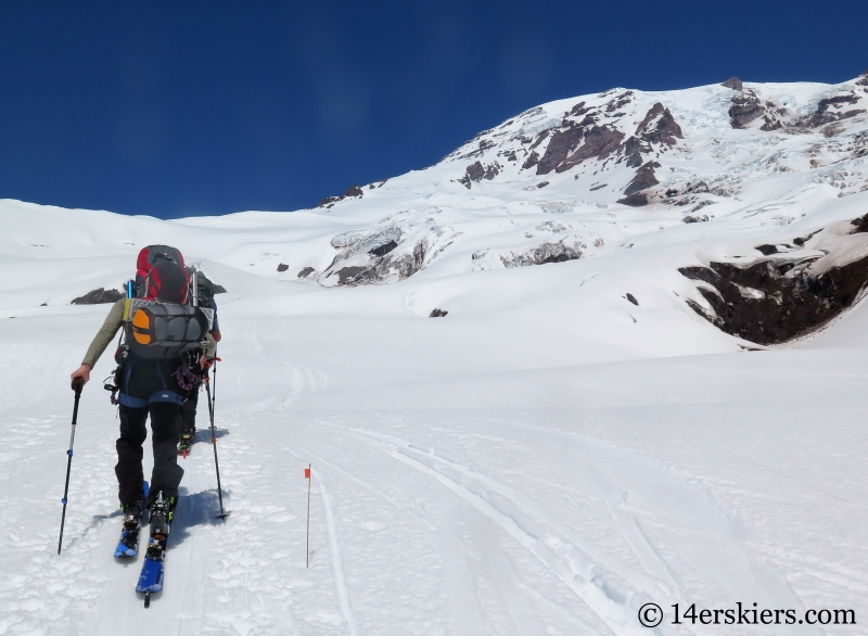 Mount Rainier - Skiing the Fuhrer Finger (14 May 2018) - 14erskiers.com