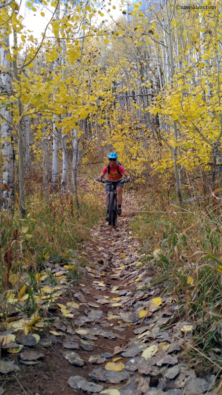 fall bike riding near aspen