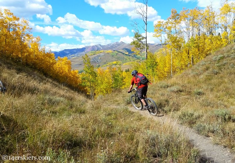 Fall mountain biking on Strand in Crested Butte.