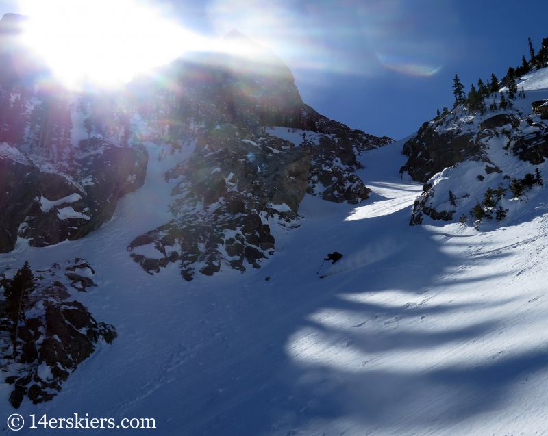 Larry Fontaine backcountry skiing Buffalo Mountain, Silver Couloir. 