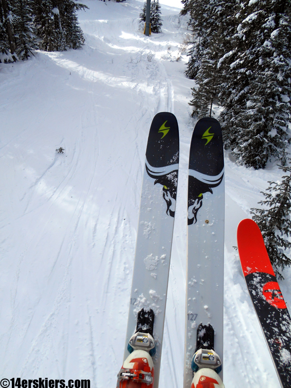 Presenter latin desinfektionsmiddel SIA 2014: Blizzard Spur, Salomon Q BC Lab, BD Carbon Megawatt -  14erskiers.com