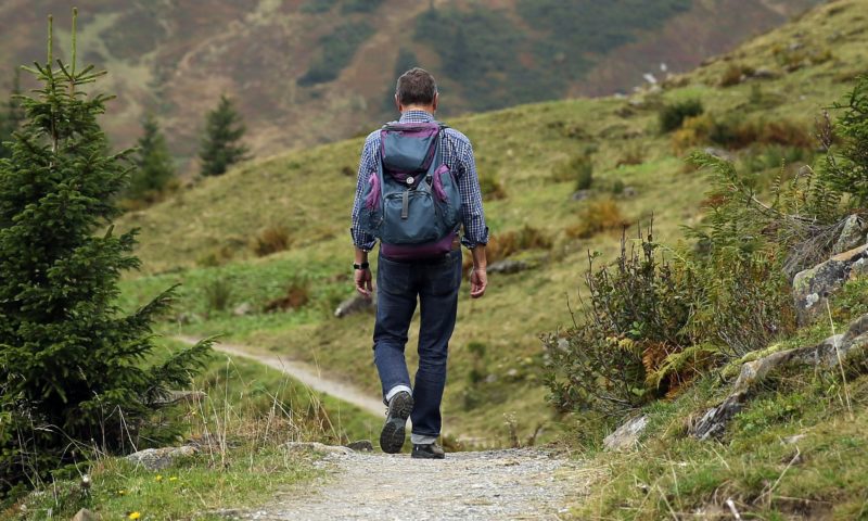 Top 5 Gadgets for Long Hikes